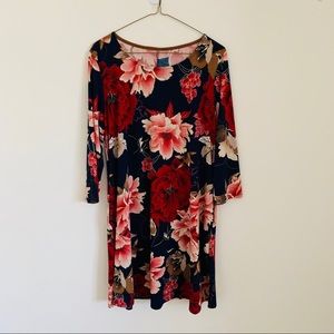 Women’s lightly worn floral swing dress